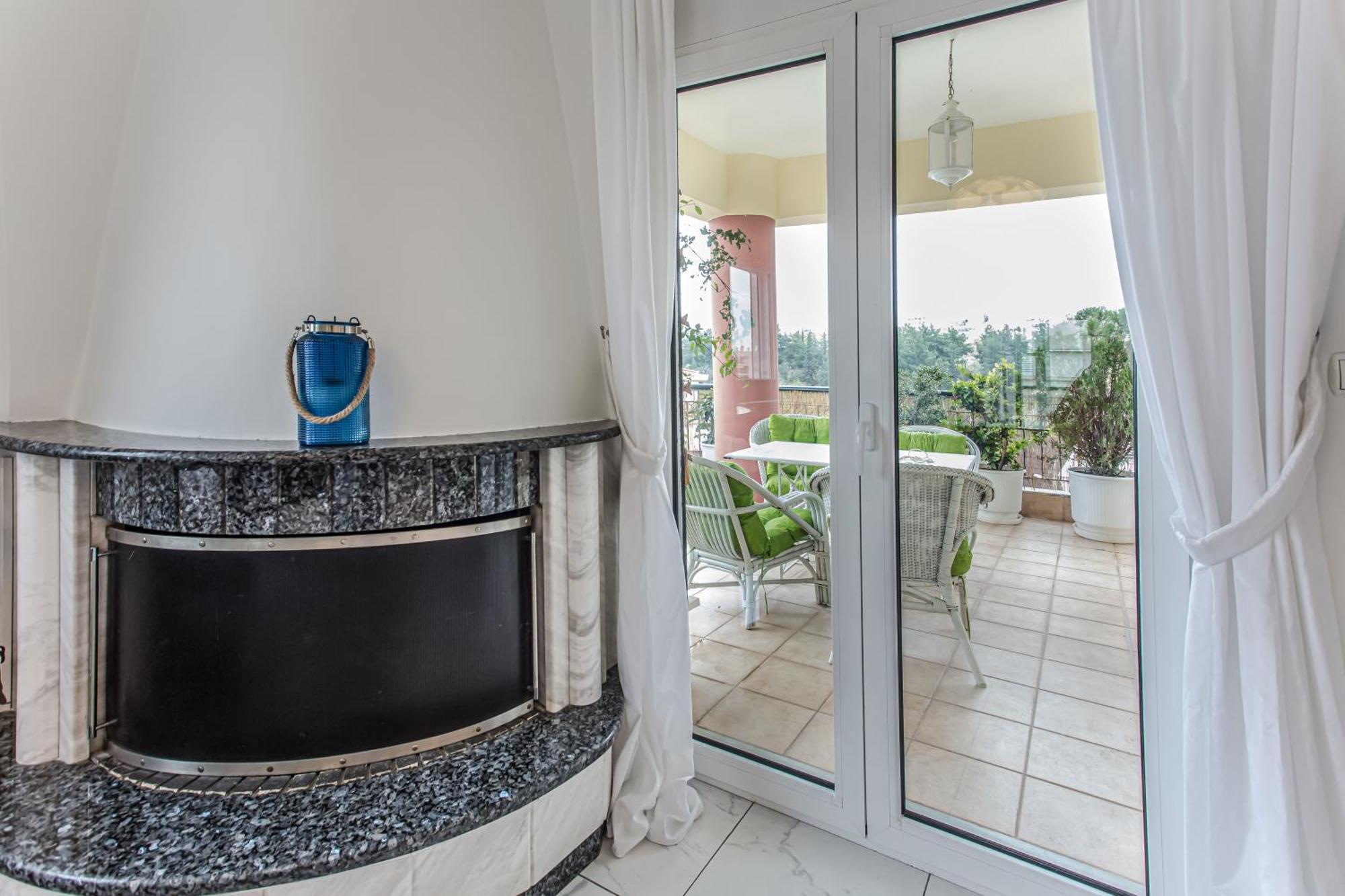 Celestial Garden-Thessaloniki'S Modern, Eclectic Penthouse With An Amazing View And Veranda المظهر الخارجي الصورة
